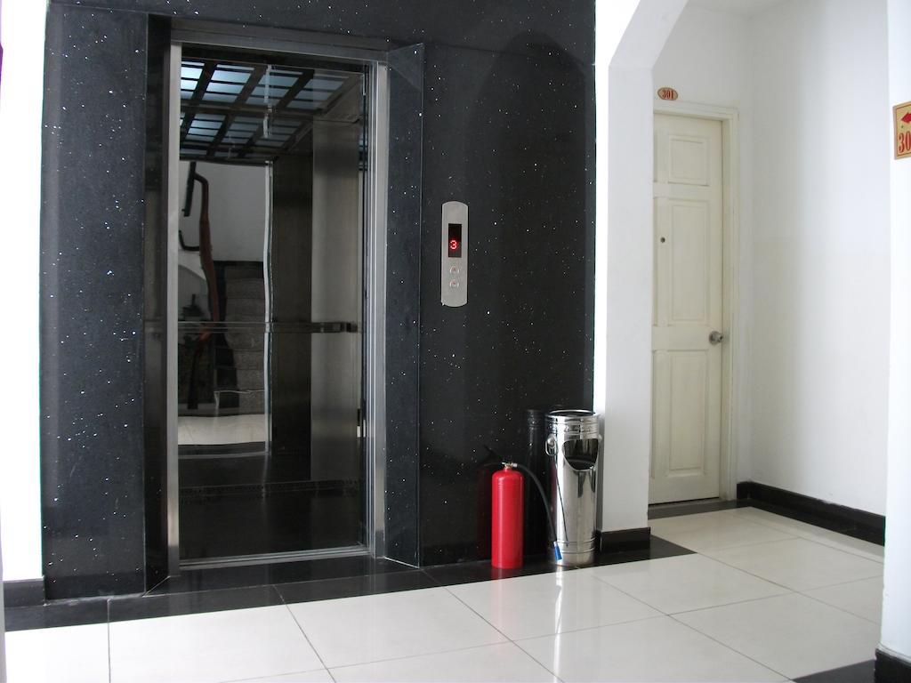Lan Anh Hotel Хошимин Екстериор снимка