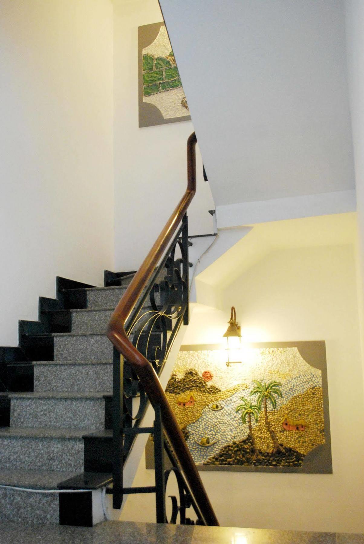 Lan Anh Hotel Хошимин Екстериор снимка